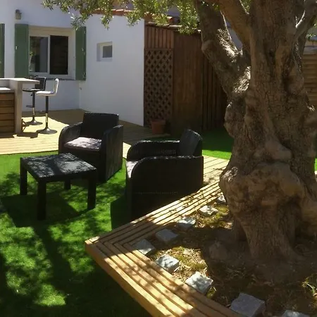 Bed & Breakfast Aux Delices De L'olivier *